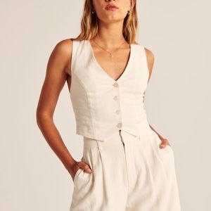 Abercrombie and Fitch Sleeveless Vest Top